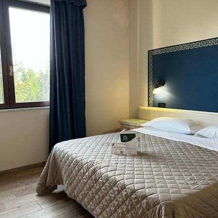 Il Grifo Hotel E Bisteccheria Toscana Montepulciano Stazione Exteriör bild