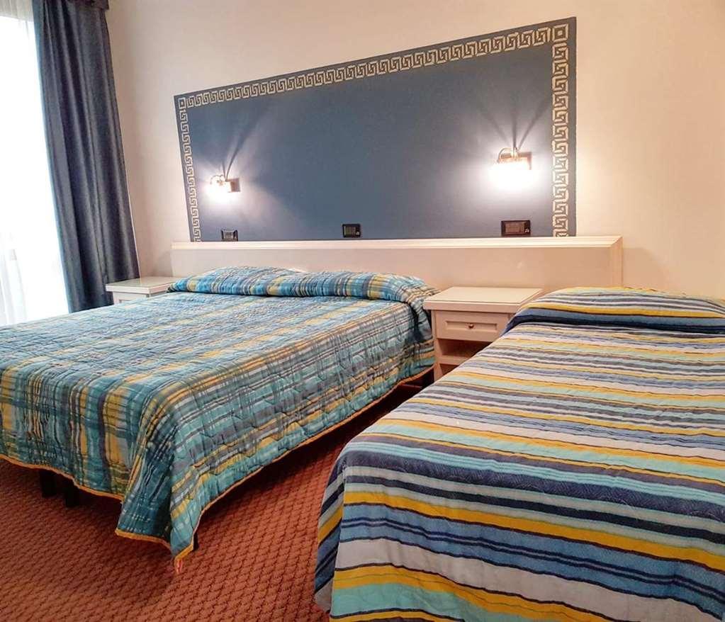 Il Grifo Hotel E Bisteccheria Toscana Montepulciano Stazione Rum bild
