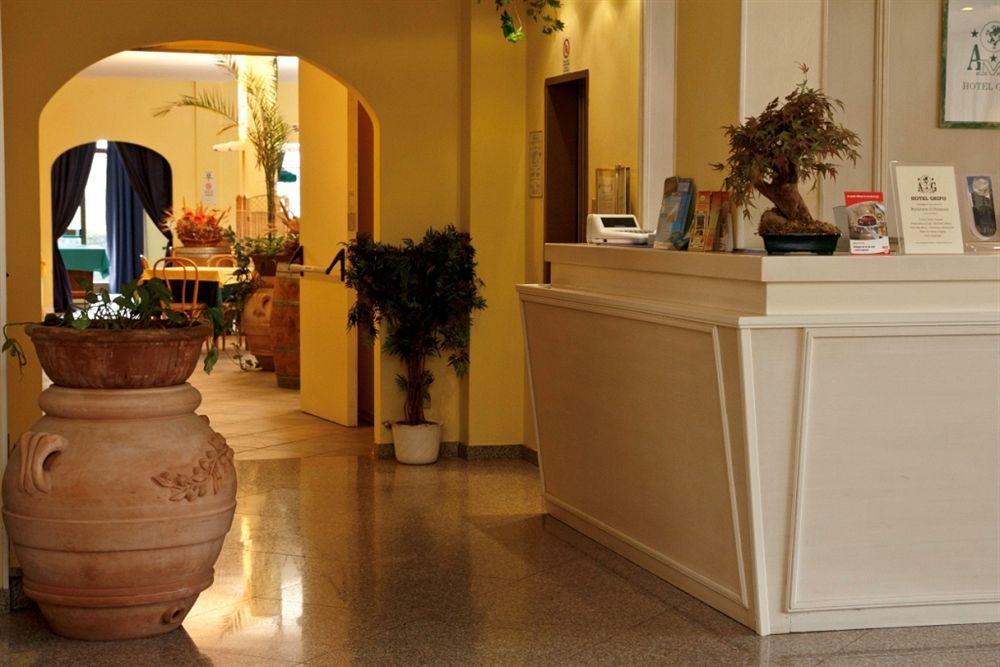 Il Grifo Hotel E Bisteccheria Toscana Montepulciano Stazione Exteriör bild